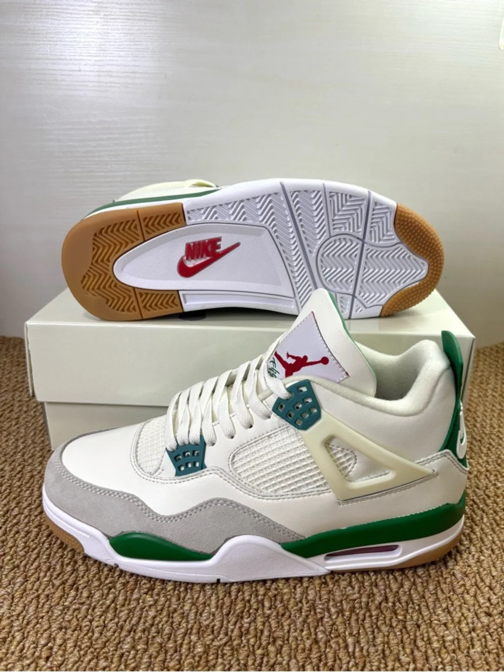 Air Jordan 4 Retro SB Pine Green -Men’s Athletic Shoes Trainers